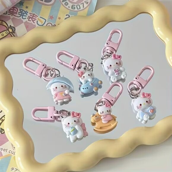 🍏50% OFF/3+...6-pcs Set of Cute Hello Kitty Bag Charms - Picture 9 of 9